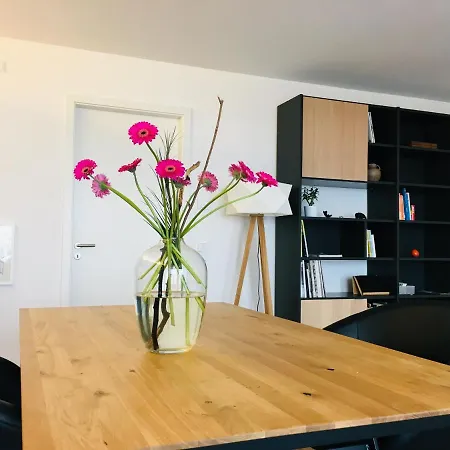 Living Anna Center מינכן
